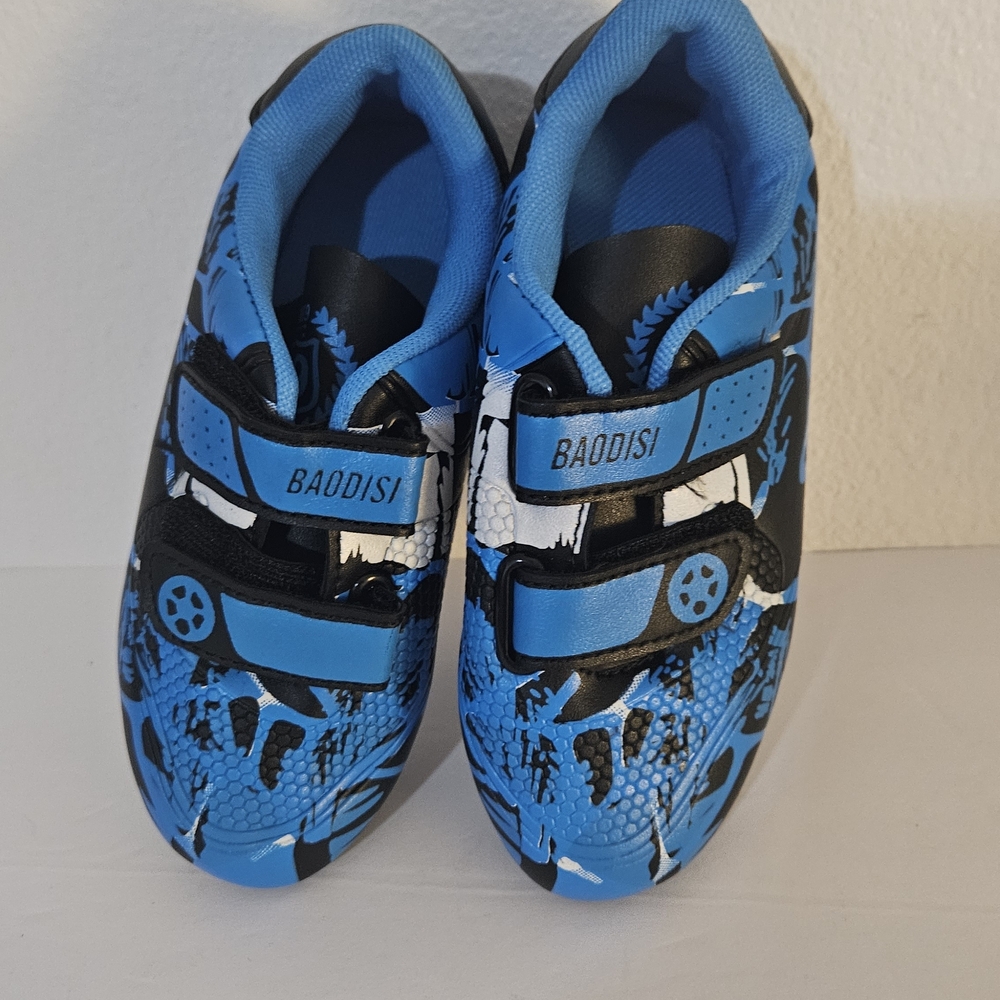 Soccer Cleats For Kids Size 10 Blue And Black - Picture 2 of 6
